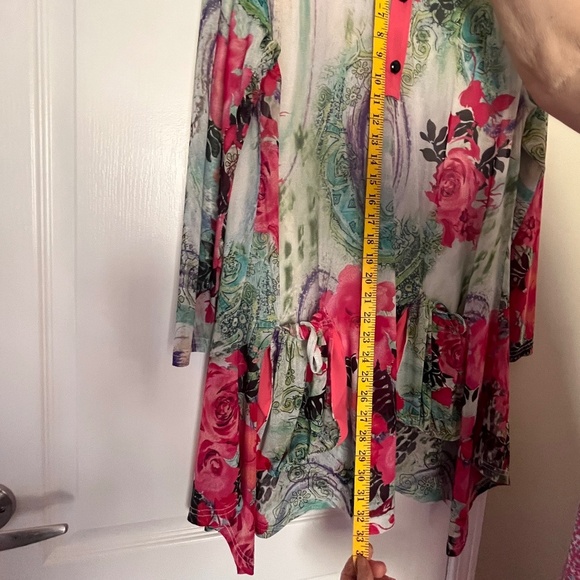 [10/M] Women’s Long Tunic floral long sleeve top, blouse, floral pink white - Picture 12 of 15